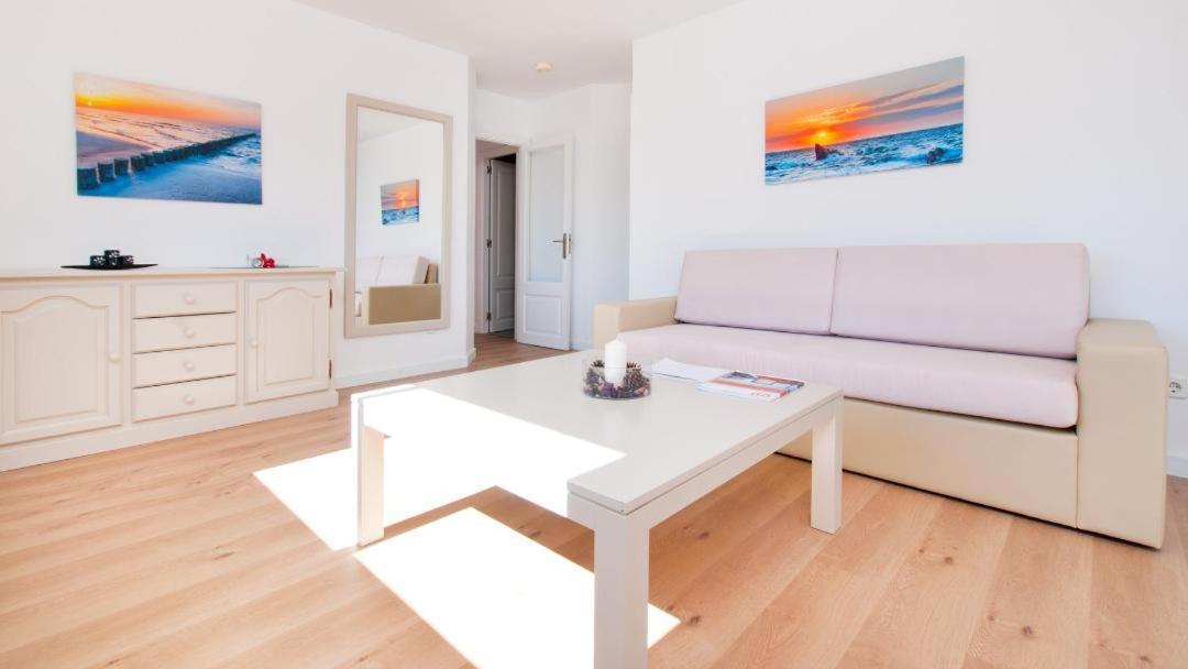 Sun Of The Bay Apartment Alcudia  Bagian luar foto