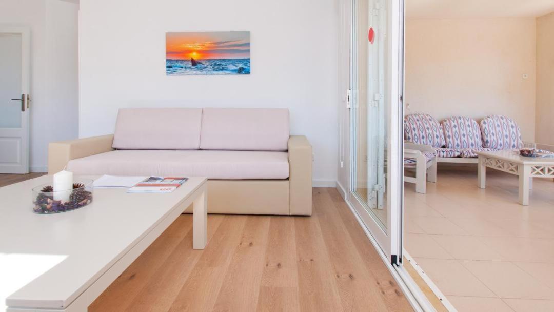 Sun Of The Bay Apartment Alcudia  Bagian luar foto