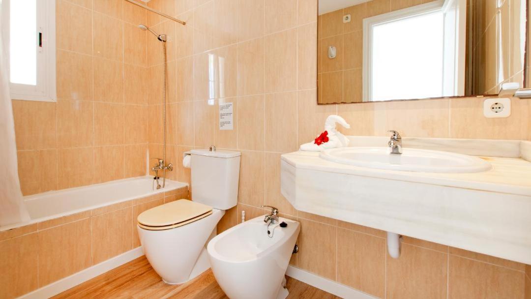 Sun Of The Bay Apartment Alcudia  Bagian luar foto